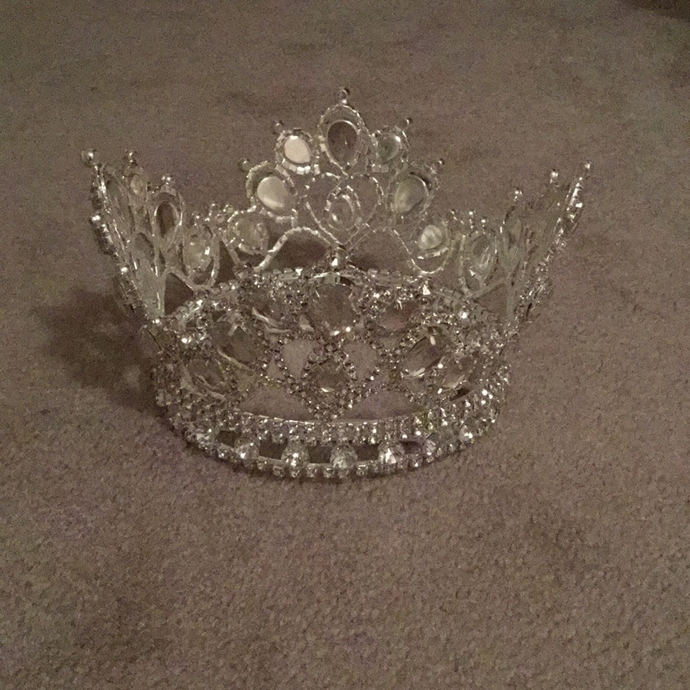 Meet your Posher, Amelia